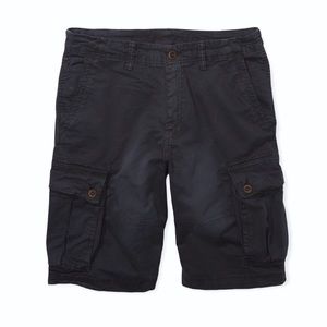 American Eagle Men’s Black Cargo Shorts